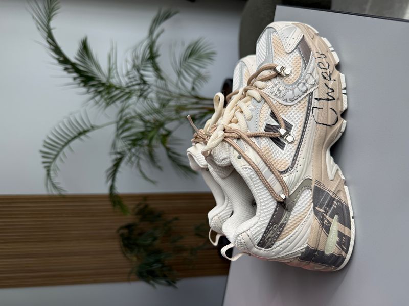 Кросівки New Balance 530 Custom Beige 22145-36 фото