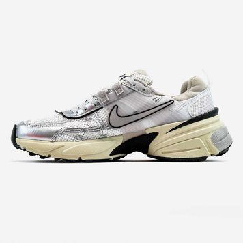 Кросівки Nike Runtekk Summit White Metalic Silver 12726-Сріблястий-36 фото