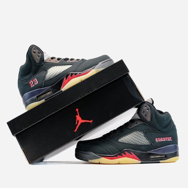 Кросівки Nike Air Jordan 5 Retro Off Noir Gore-Tex 19453-Чорний-44 фото