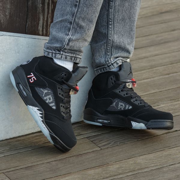 Кросівки Air Jordan 5 Black White 18408-Чорний-40 фото