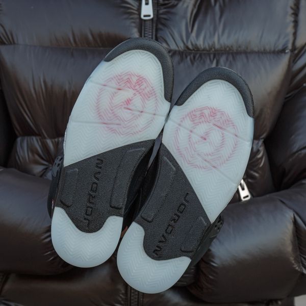 Кросівки Air Jordan 5 Black White 18408-Чорний-40 фото