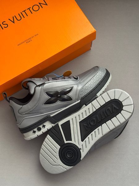 Кросівки Louis Vuitton Skate Sneaker Grey Black 24136-Сірий-41 фото