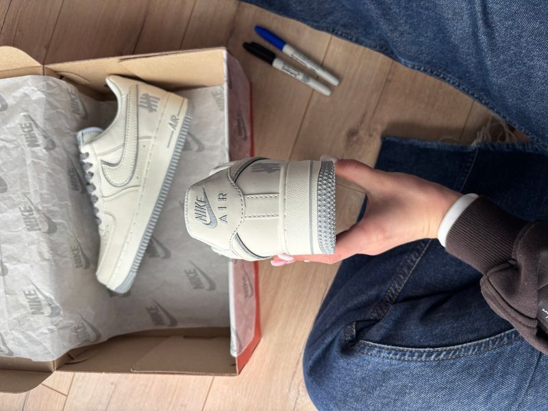 Кросівки Nike Air Force 1 Low x Undefeated White Grey 24313-Білий-40 фото