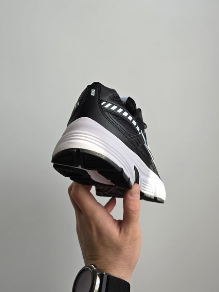 Кросівки Nike Initiator Black White 24050-Чорний-40 фото