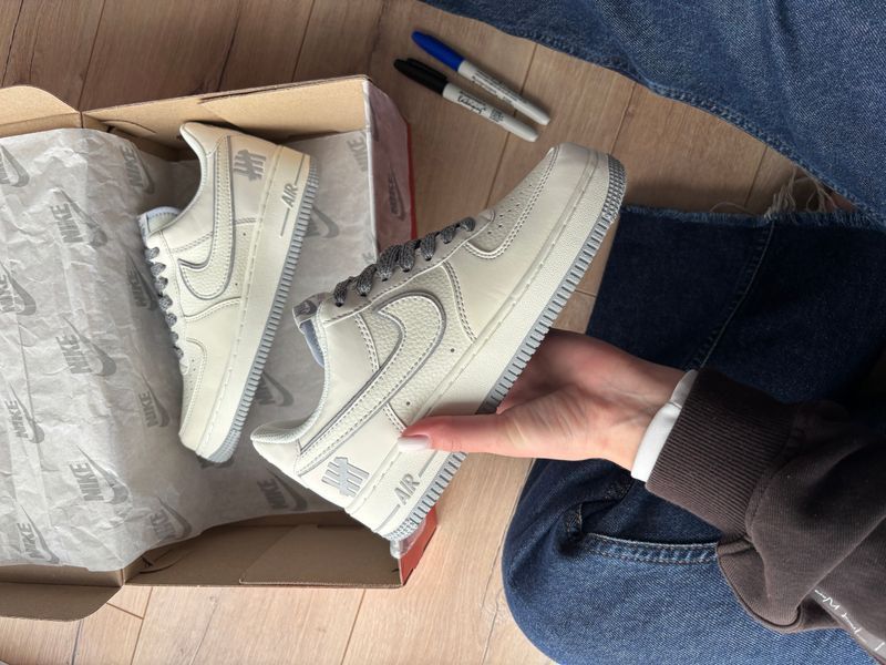Кросівки Nike Air Force 1 Low x Undefeated White Grey 24313-Білий-44 фото