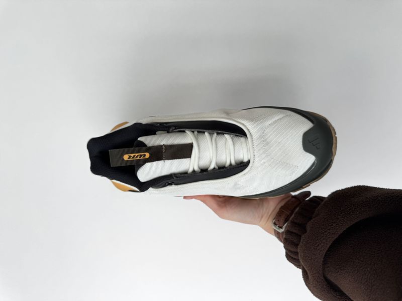 Кросівки Adidas Edge Runner White Yellow 24099-Білий-40 фото