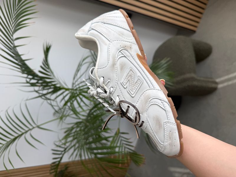 Кросівки New Balance 530 x MIU MIU DIRTY WHITE 20596-36 фото